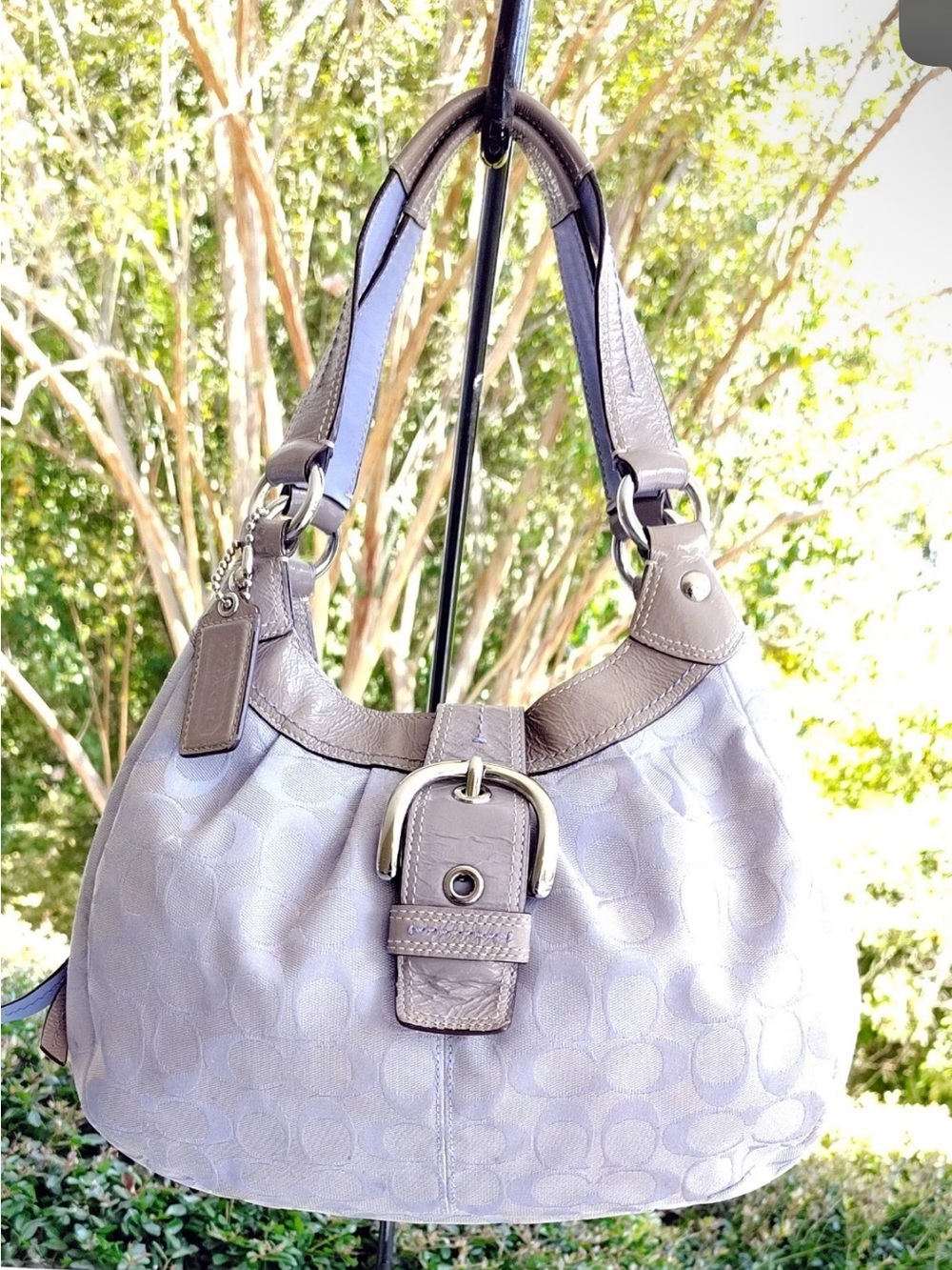 Coach medium vintage lynn soho lavender canvas hobo